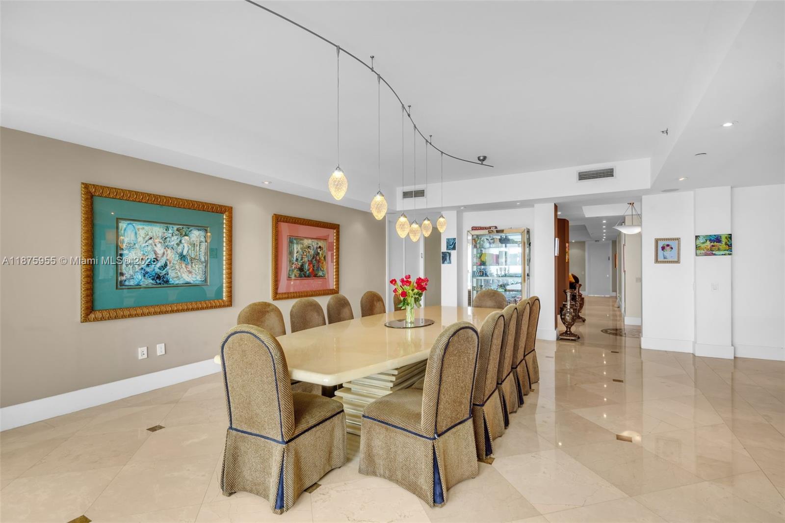 image The Residences At The Ba10