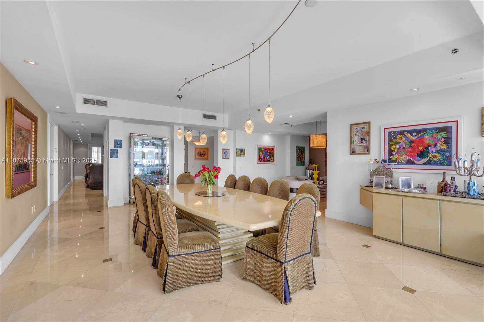 image The Residences At The Ba11