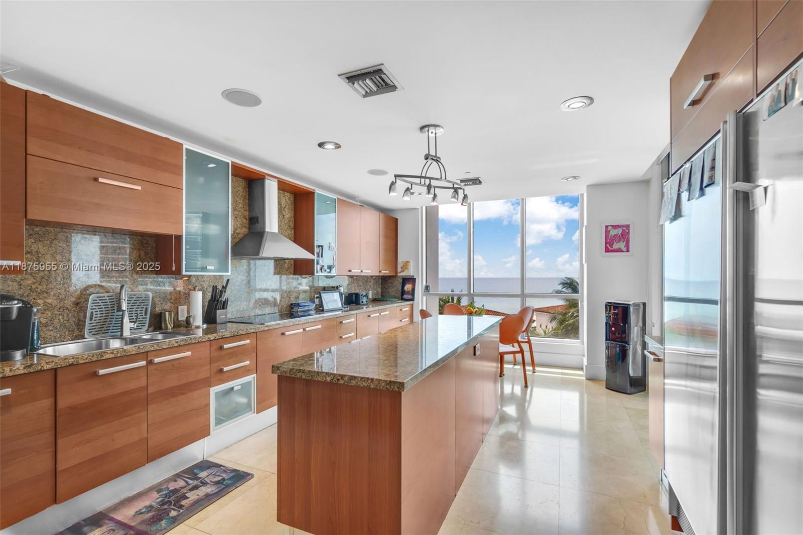 image The Residences At The Ba14