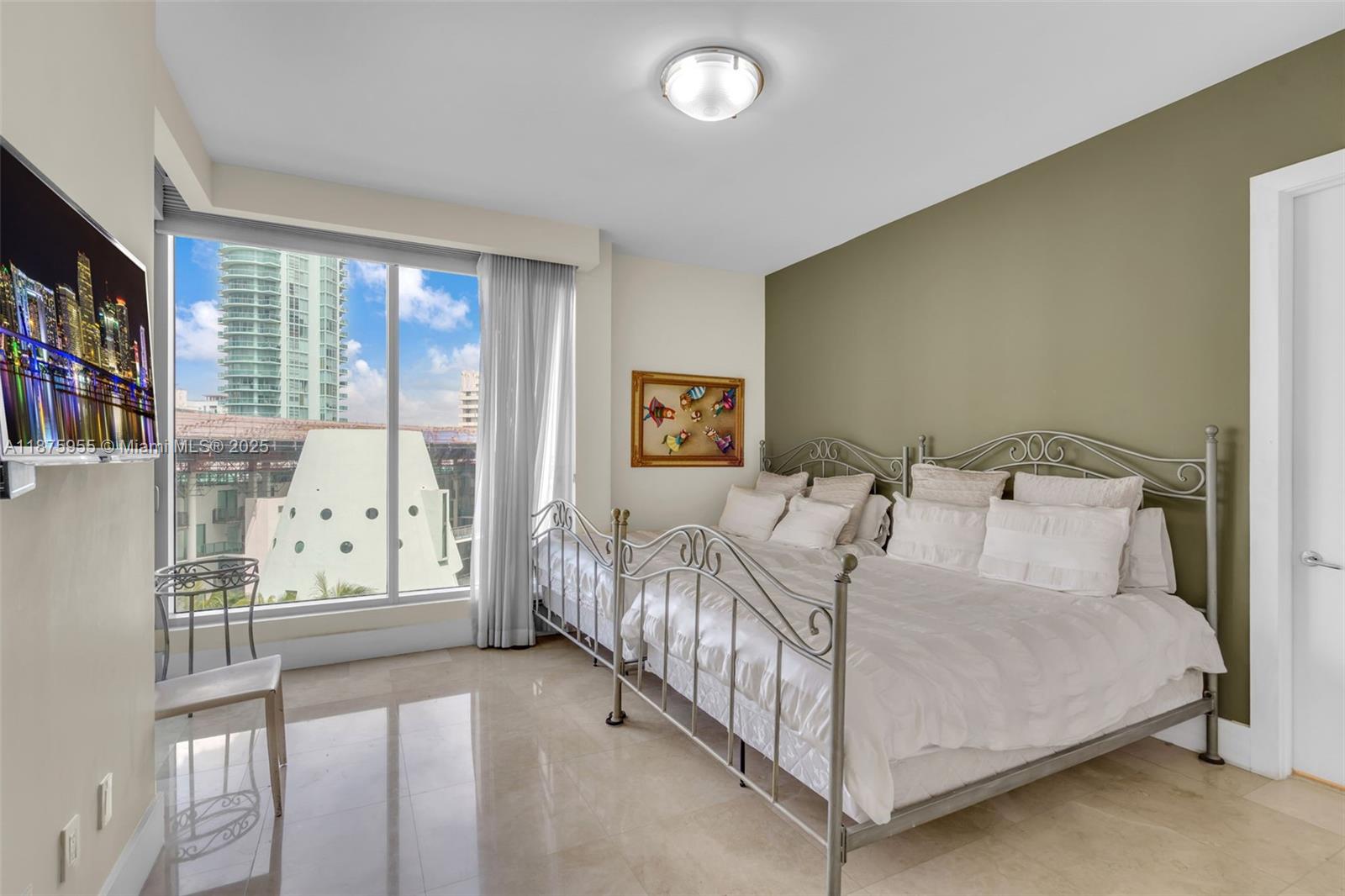 image The Residences At The Ba28