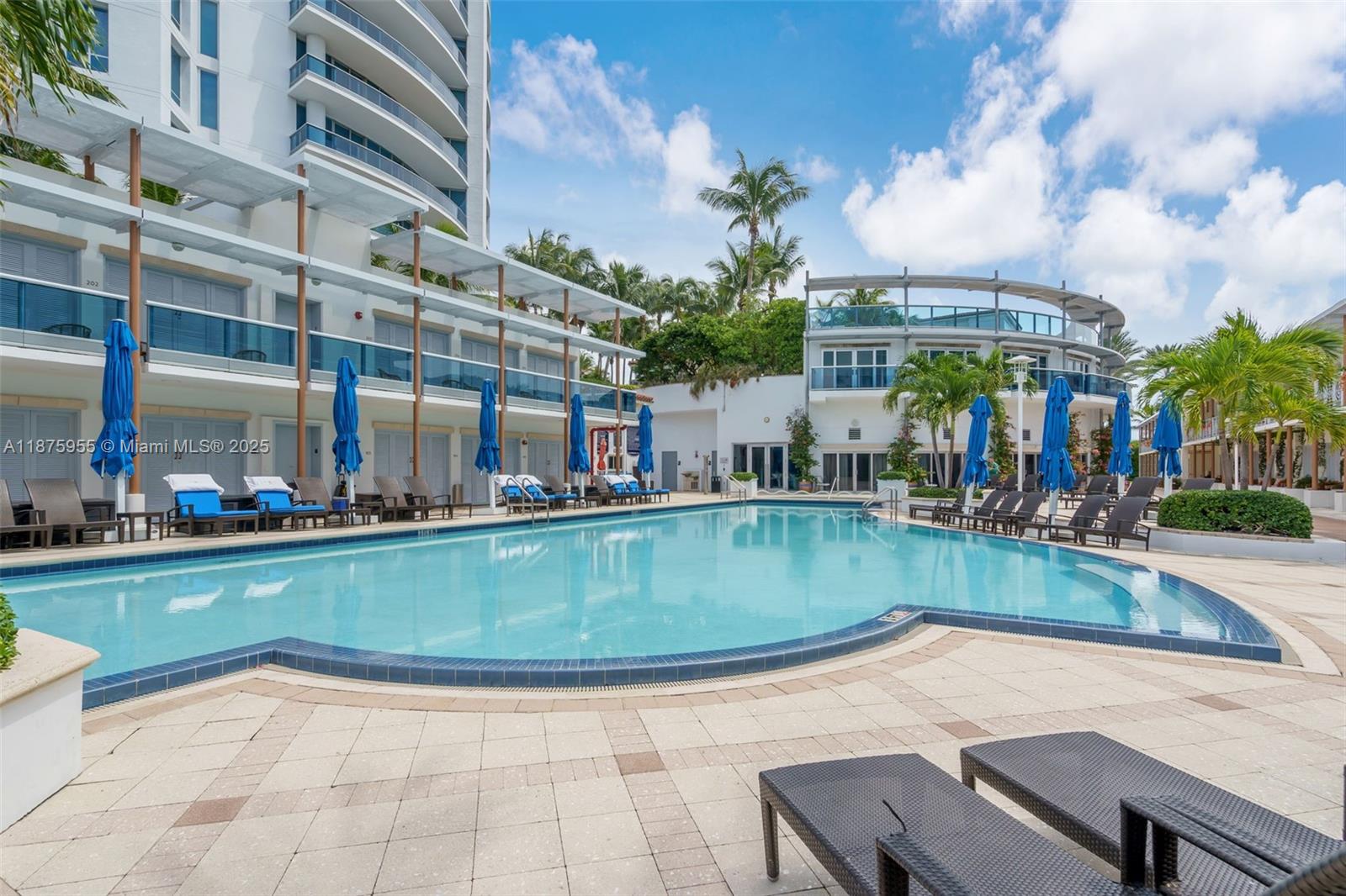 image The Residences At The Ba41