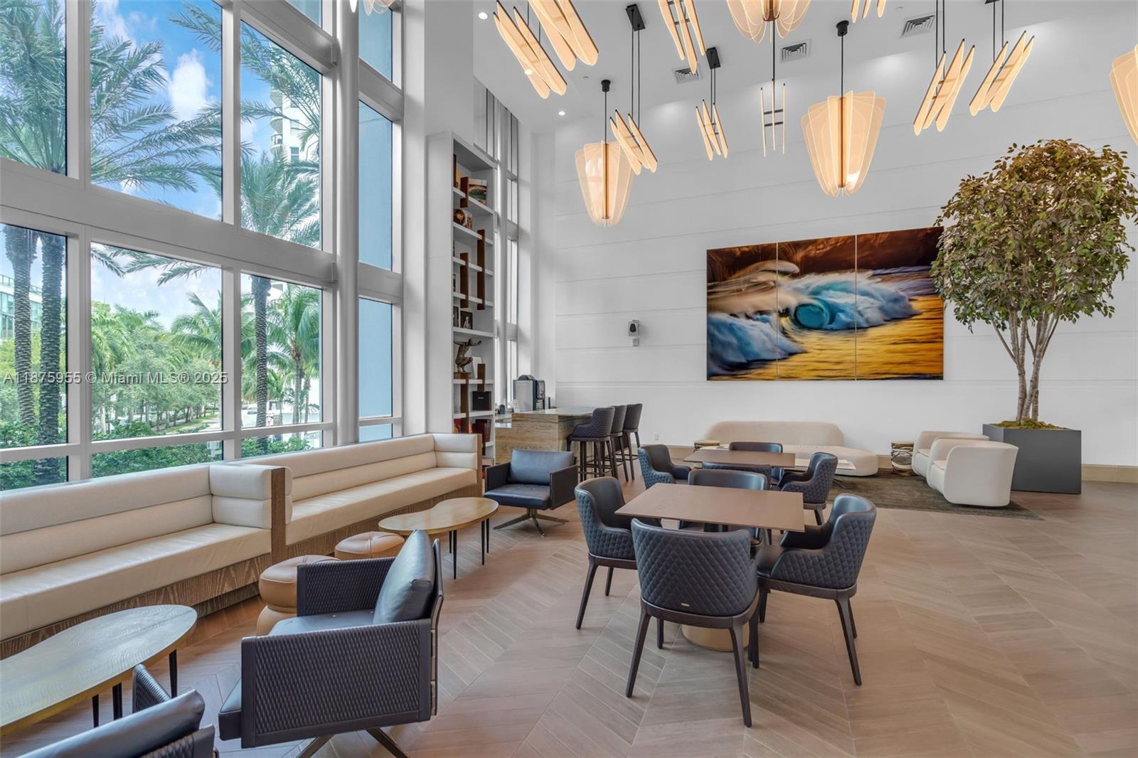 image The Residences At The Ba58