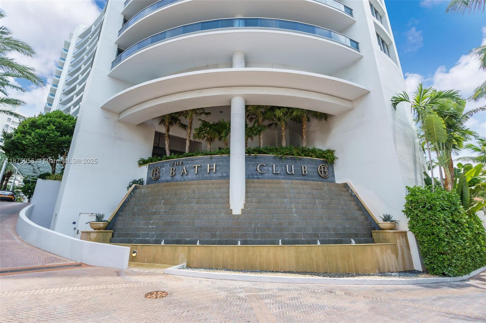 image The Residences At The Ba63