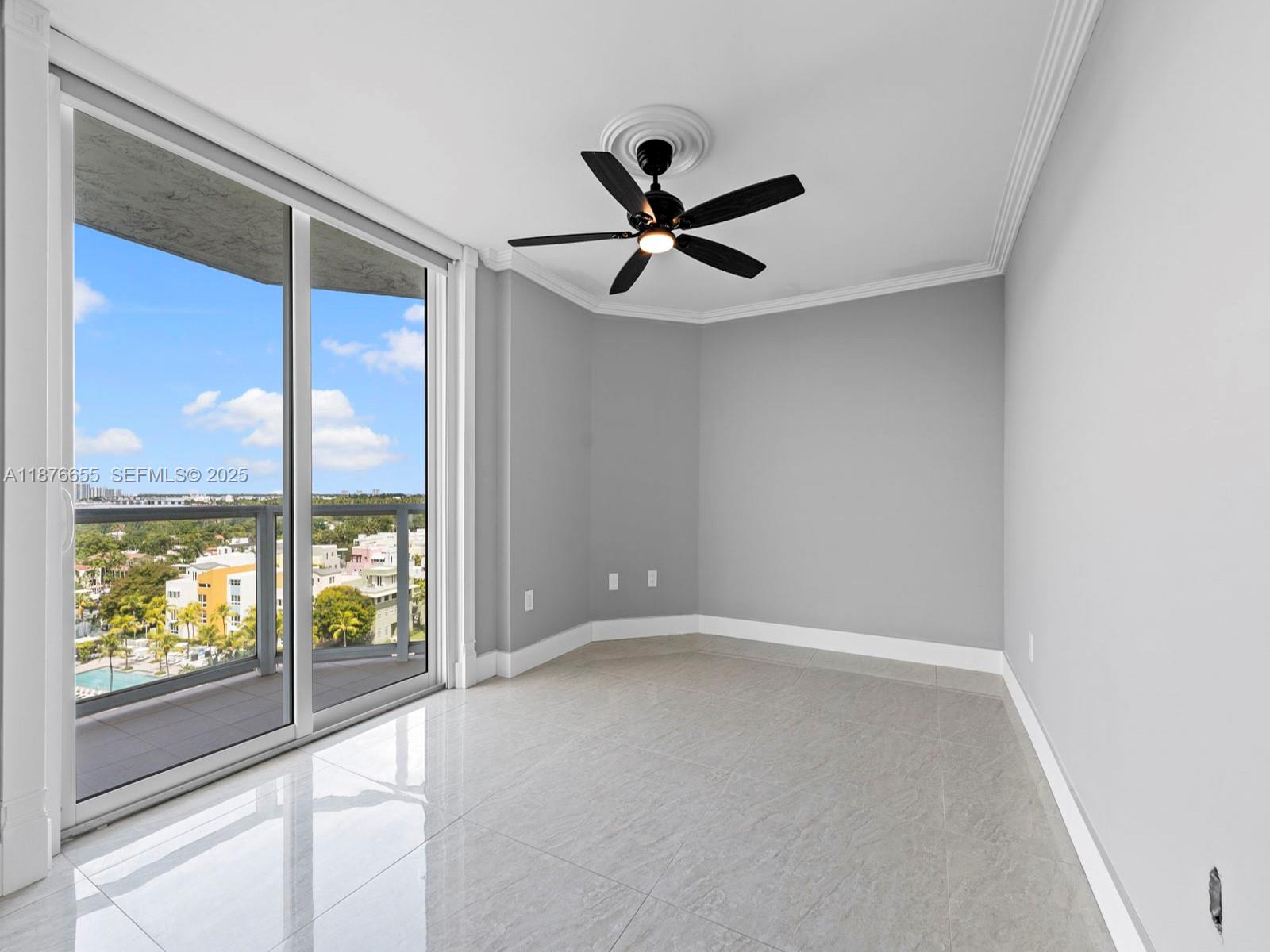 image THE GRANDVIEW CONDO10