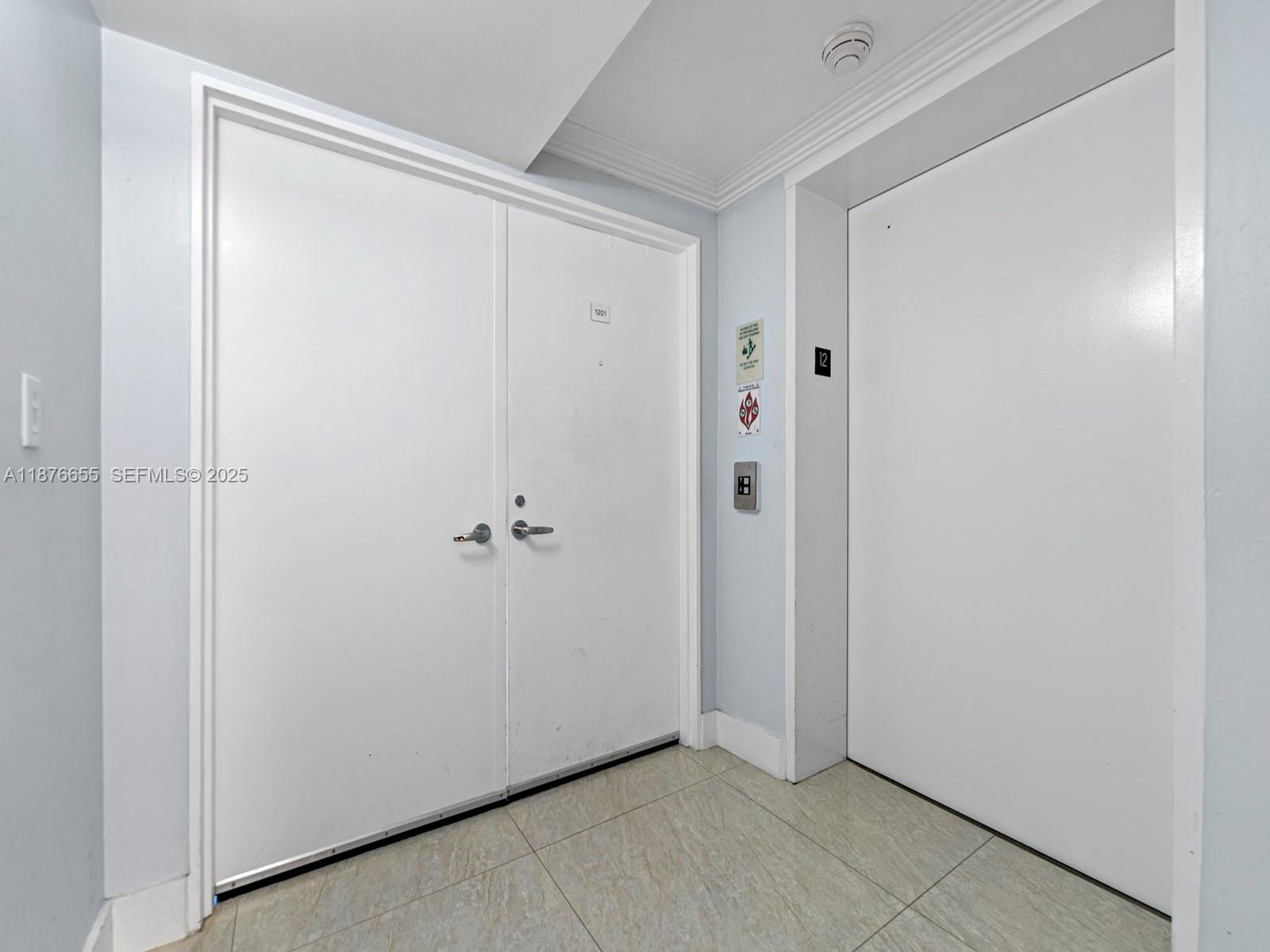 image THE GRANDVIEW CONDO36