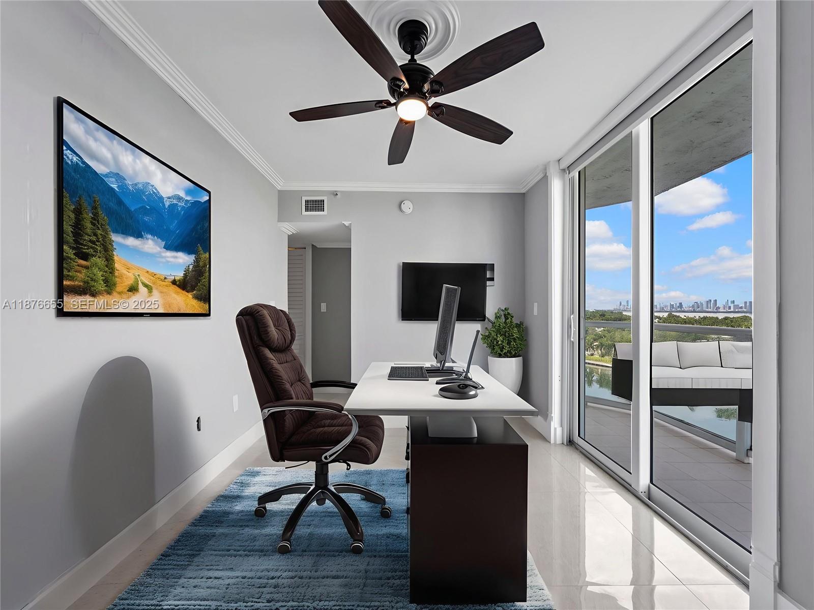 image THE GRANDVIEW CONDO5