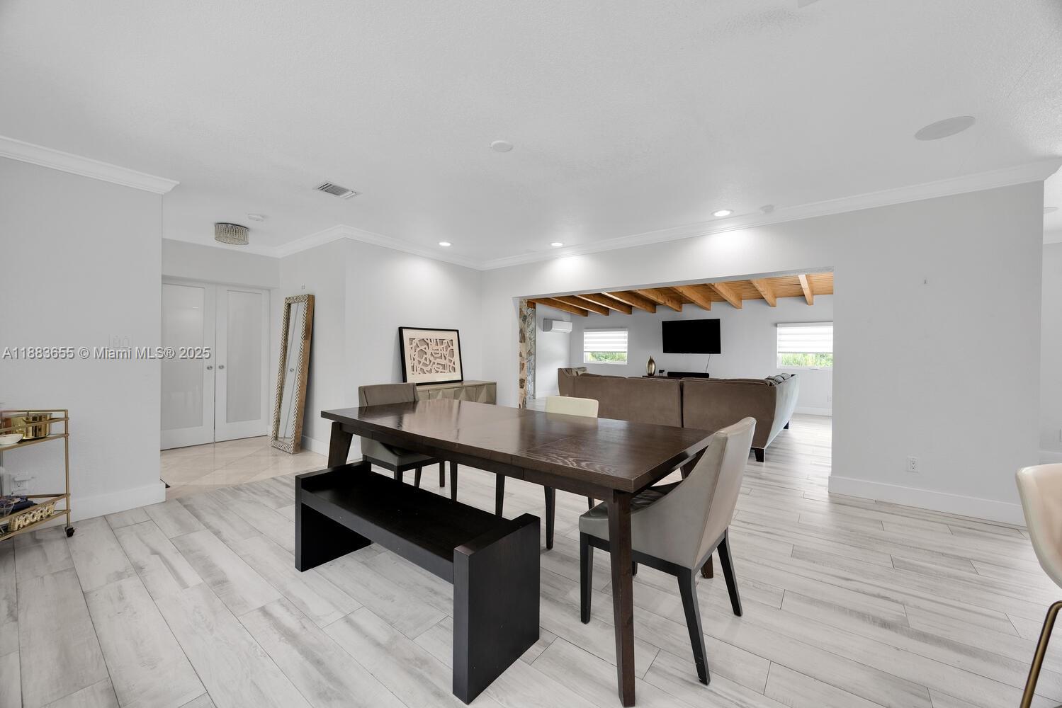 10110 SW 66th St Miami, FL 33173