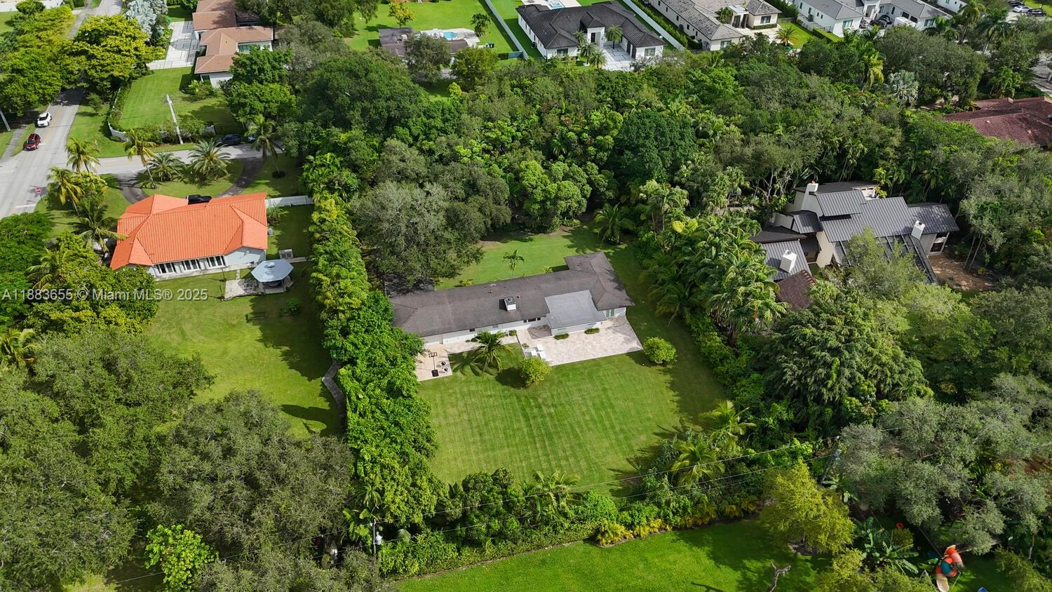 10110 SW 66th St Miami, FL 33173