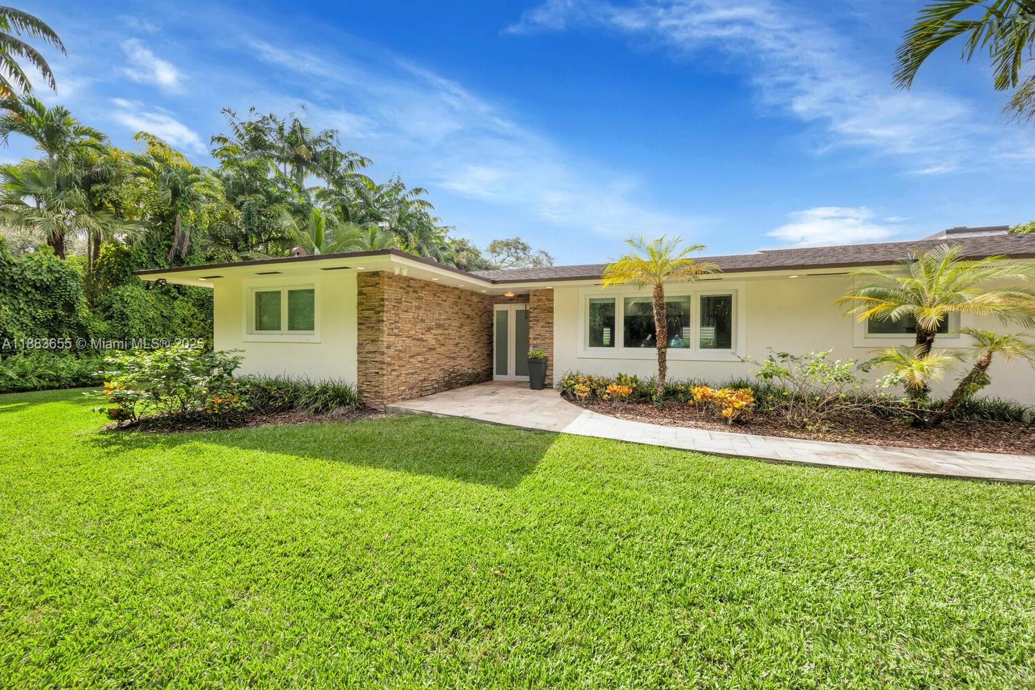 10110 SW 66th St Miami, FL 33173