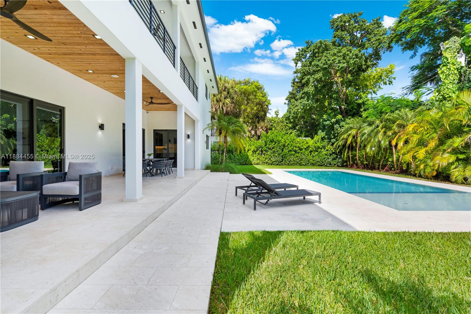 6401 SW 84th St Miami, FL 33143