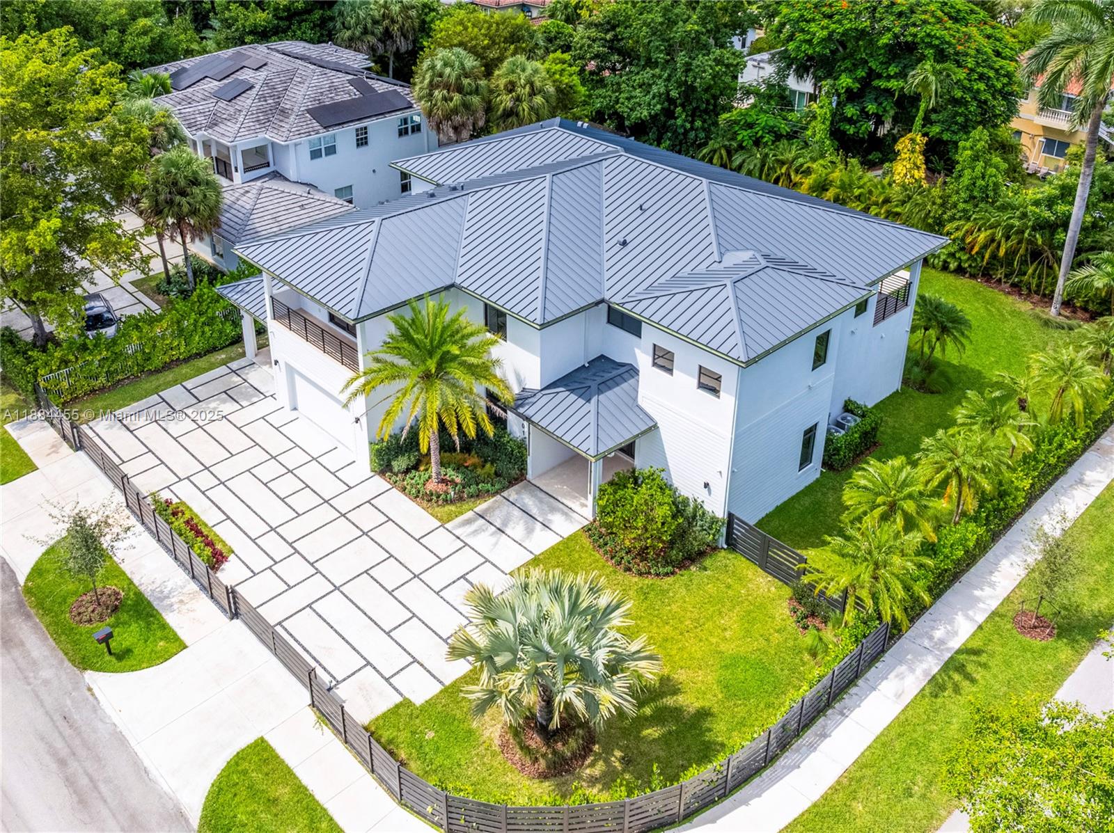 6401 SW 84th St Miami, FL 33143