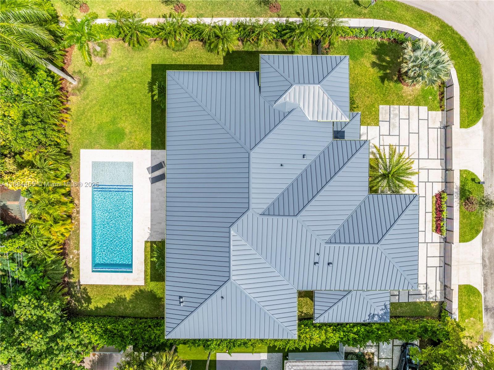 6401 SW 84th St Miami, FL 33143