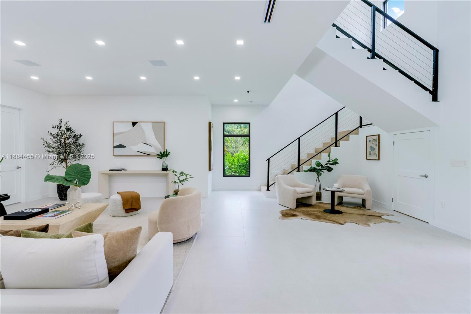 6401 SW 84th St Miami, FL 33143