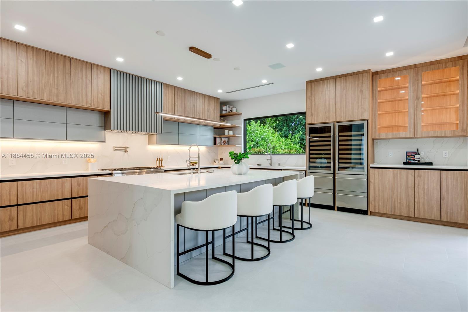 6401 SW 84th St Miami, FL 33143