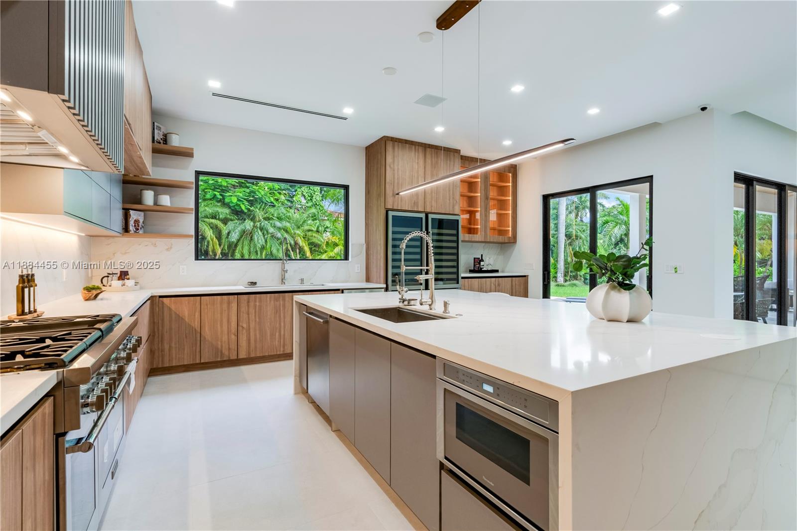 6401 SW 84th St Miami, FL 33143