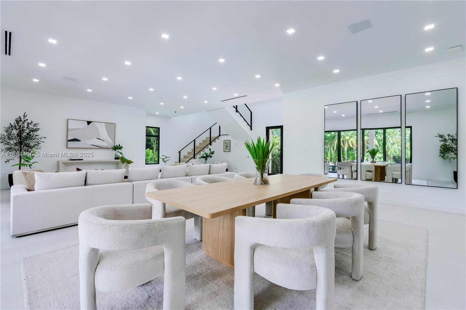 6401 SW 84th St Miami, FL 33143