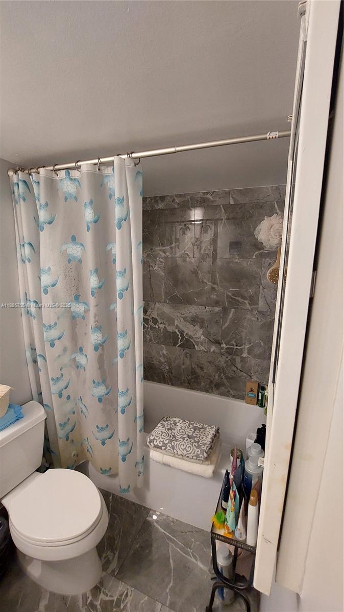 501 Three Iss Blvd #417 Hallandale Beach, FL 33009