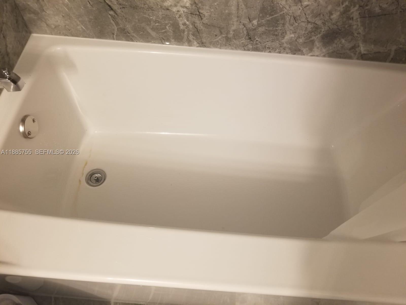 501 Three Iss Blvd #417 Hallandale Beach, FL 33009