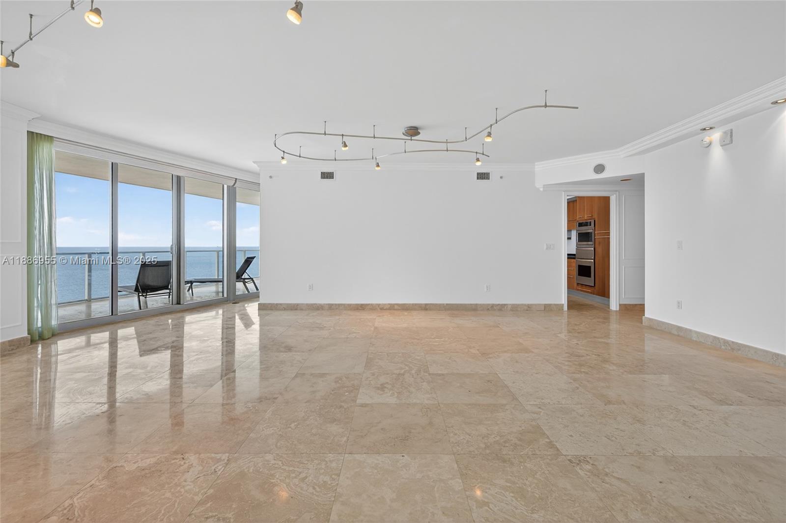 3101 S Ocean Dr #2403 Hollywood, FL 33019