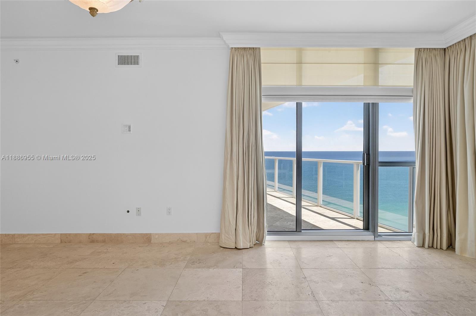 3101 S Ocean Dr #2403 Hollywood, FL 33019