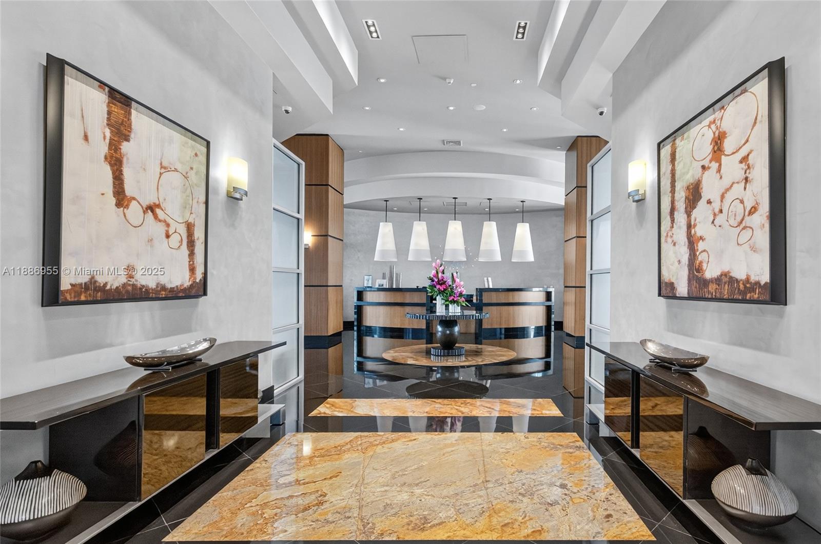 3101 S Ocean Dr #2403 Hollywood, FL 33019