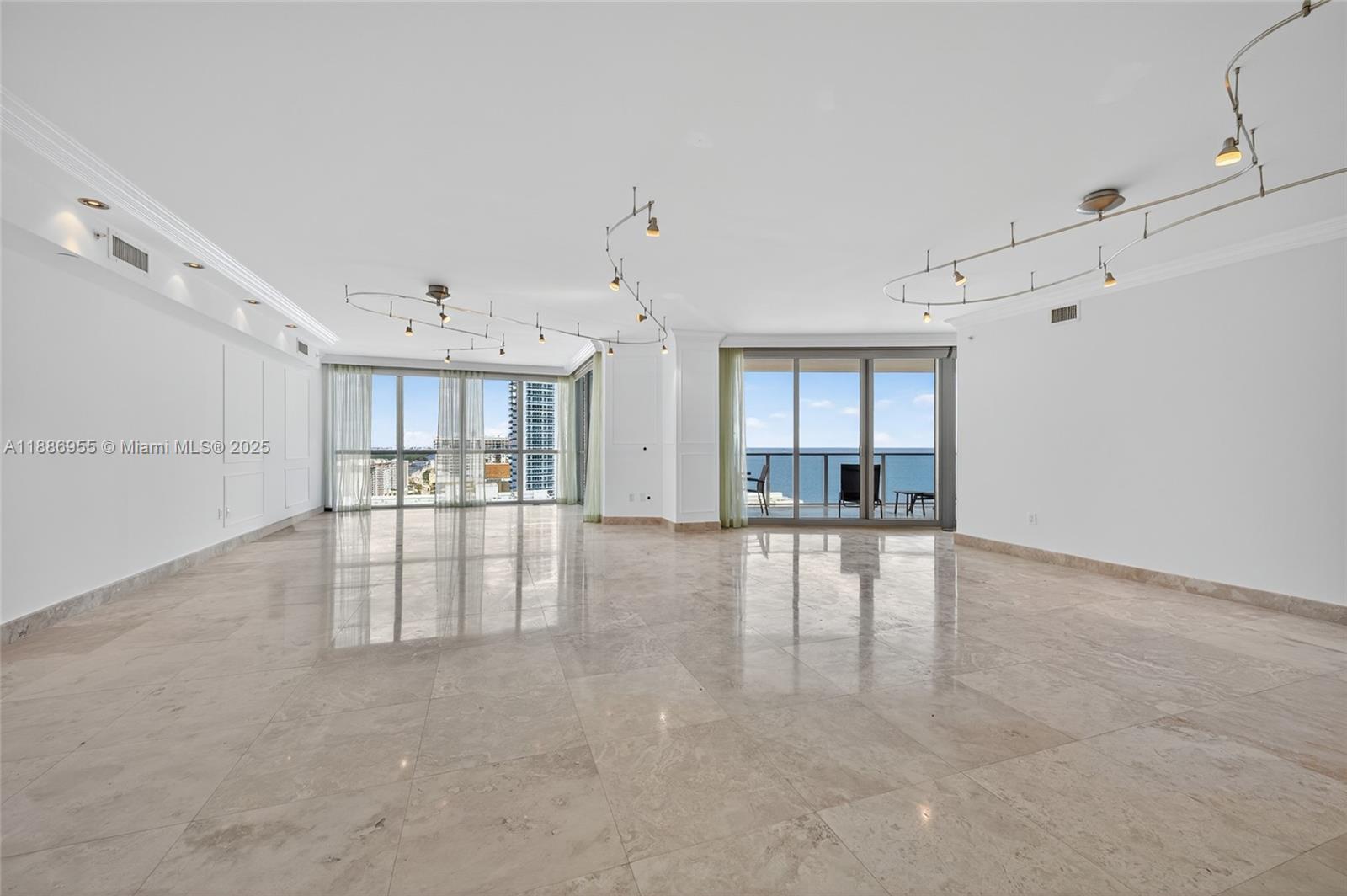 3101 S Ocean Dr #2403 Hollywood, FL 33019