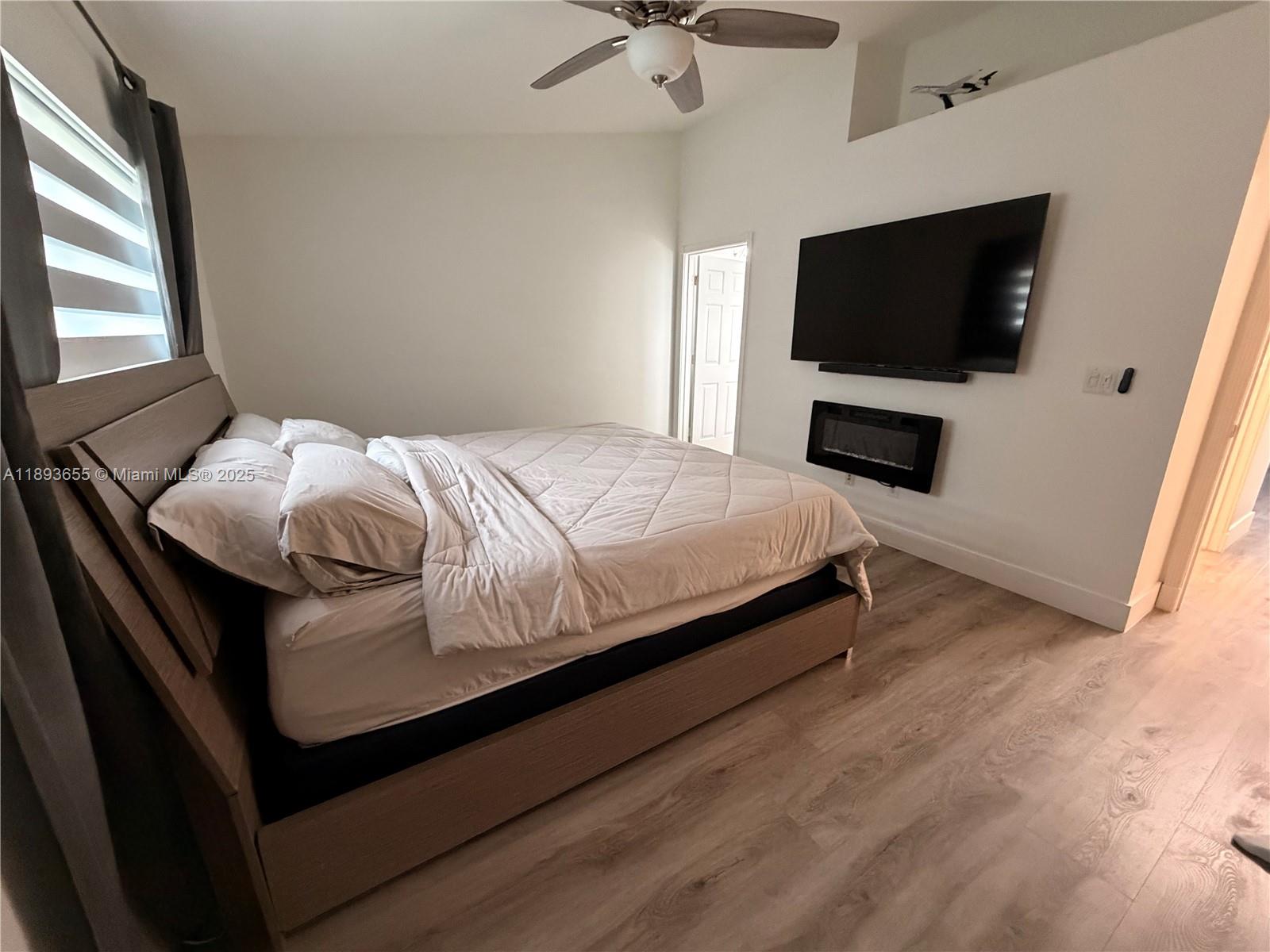 3801 NW 121st Ave Sunrise, FL 33323