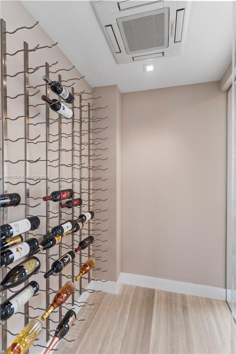 8415 NW 34th Dr Doral, FL 33122