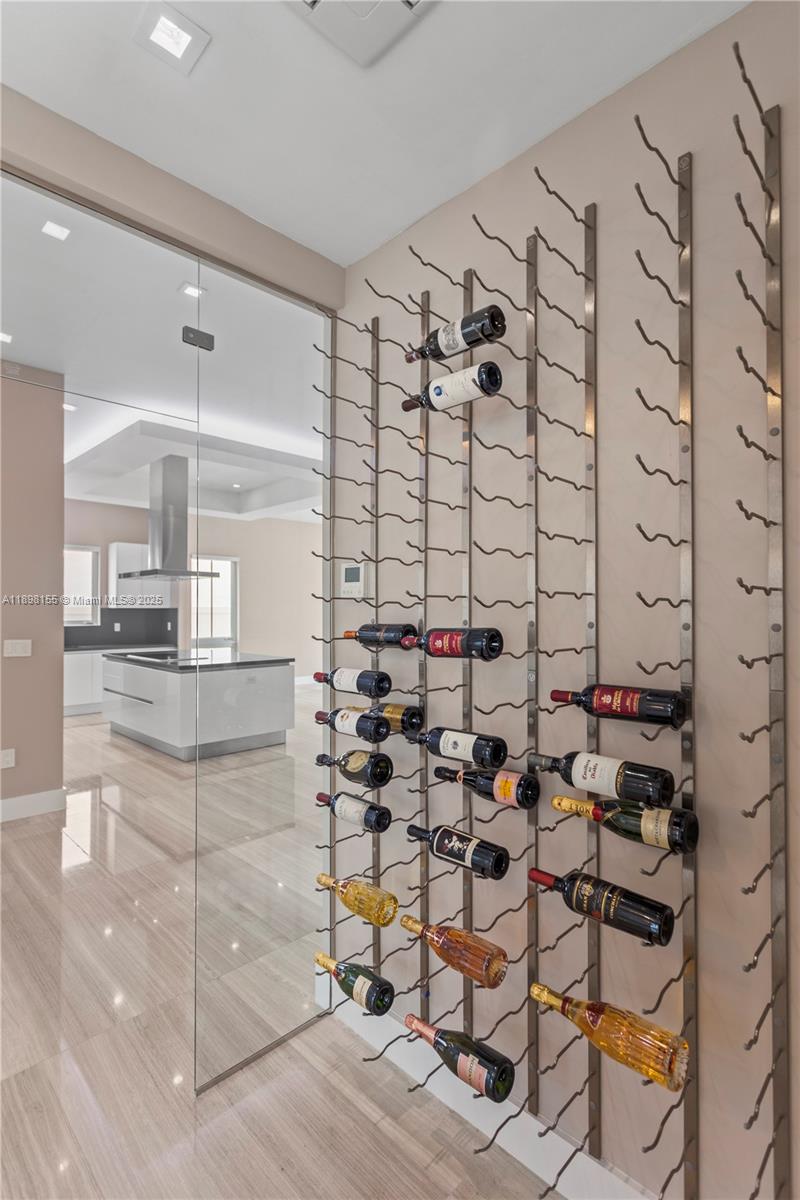 8415 NW 34th Dr Doral, FL 33122