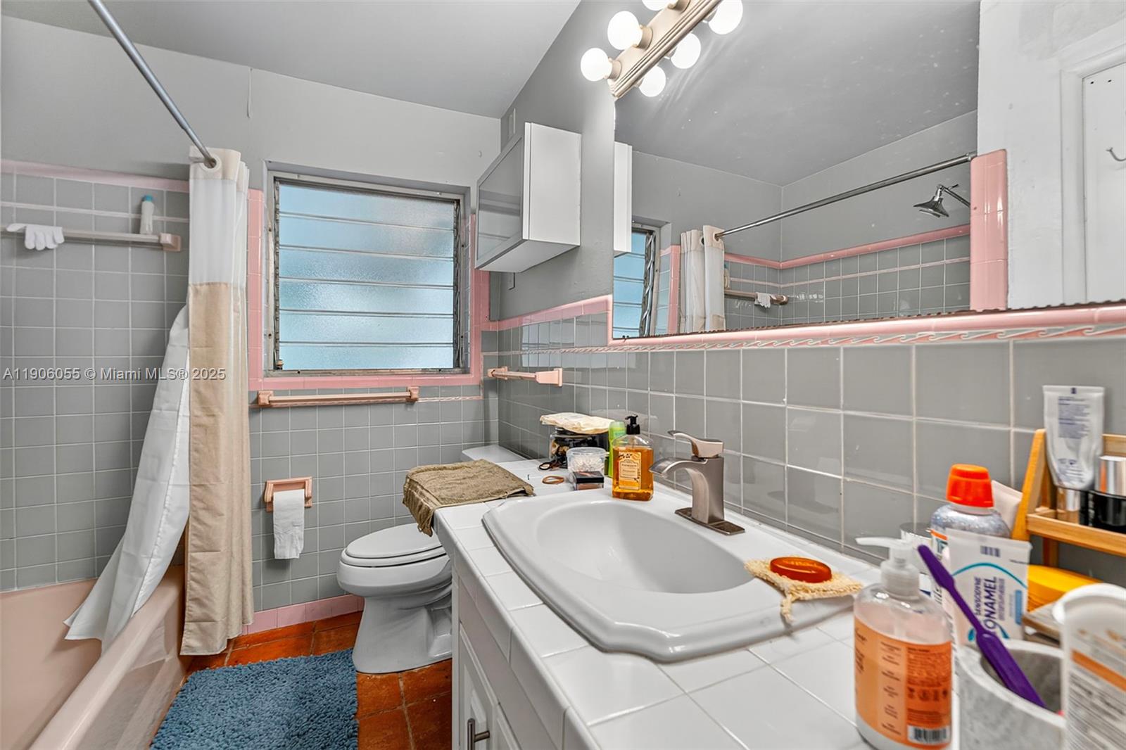 1219-1221 NE 18th Ave Fort Lauderdale, FL 33304