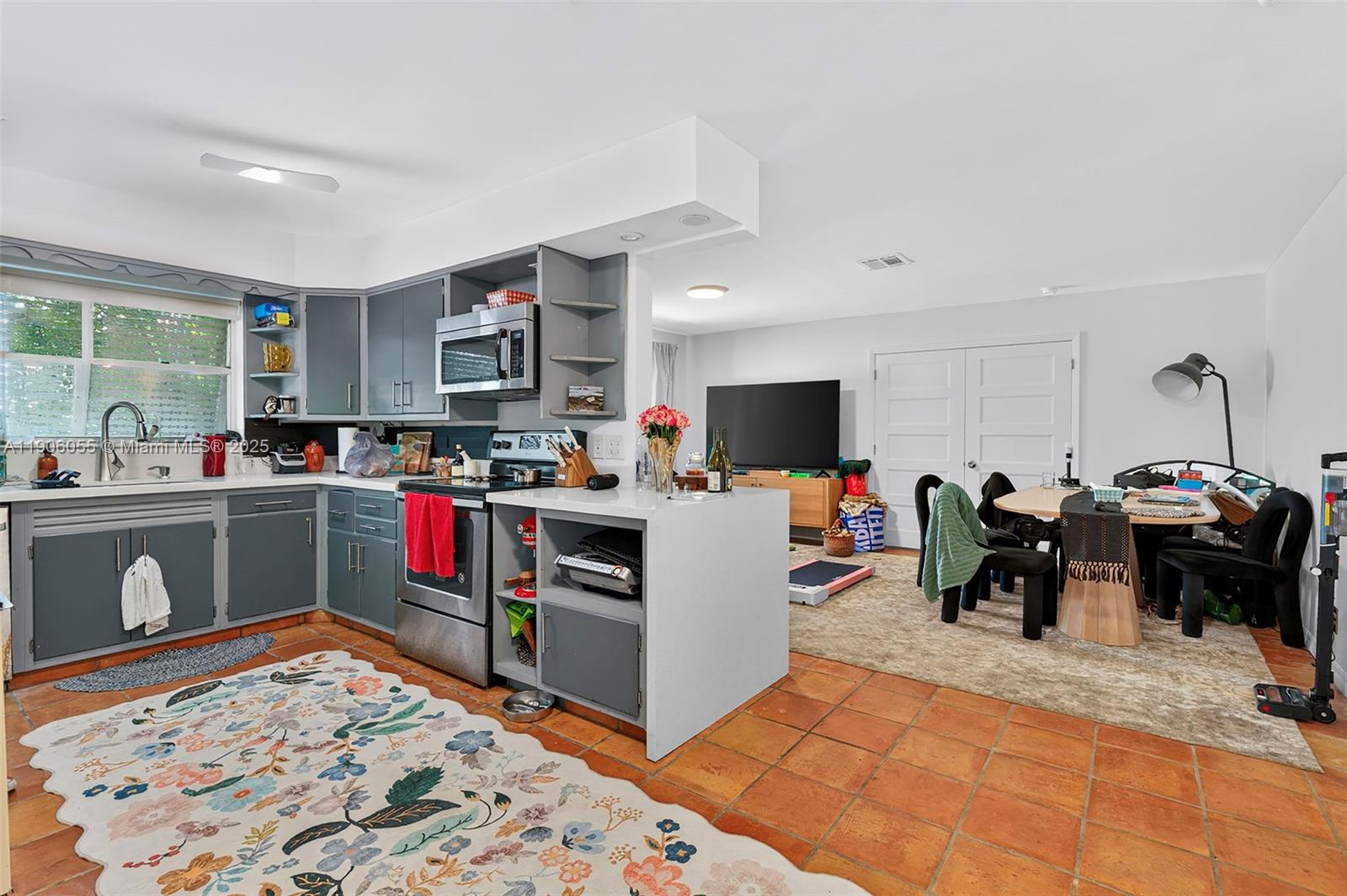 1219-1221 NE 18th Ave Fort Lauderdale, FL 33304