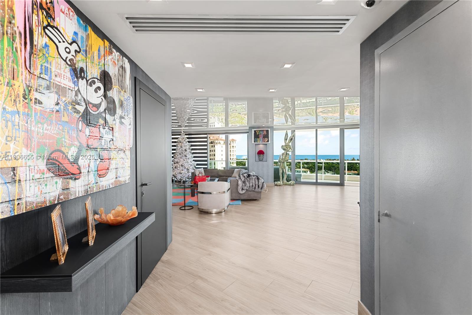 19955 NE 38th Ct #1205 Aventura, FL 33180