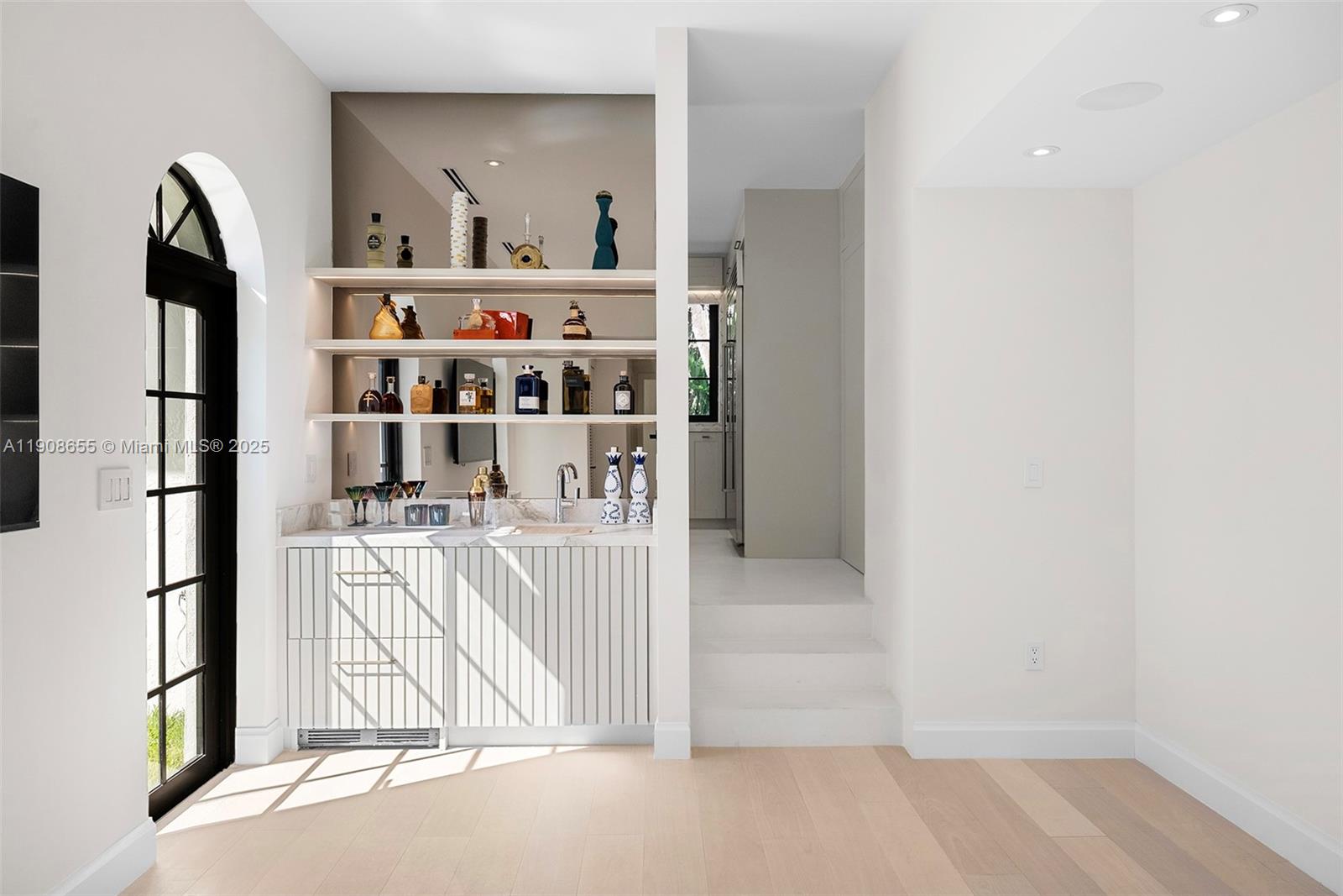 601 NE 56th St Miami, FL 33137