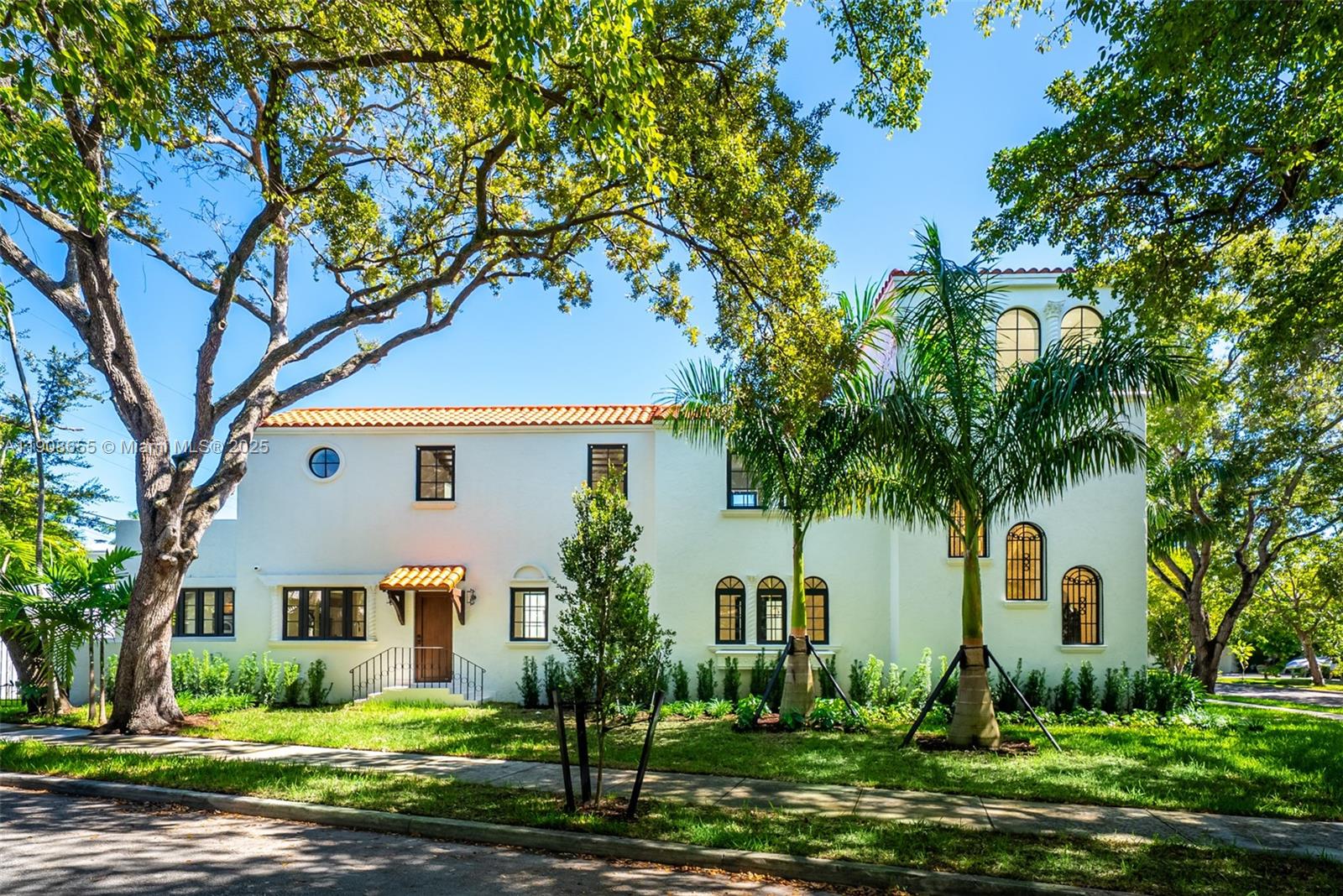 601 NE 56th St Miami, FL 33137