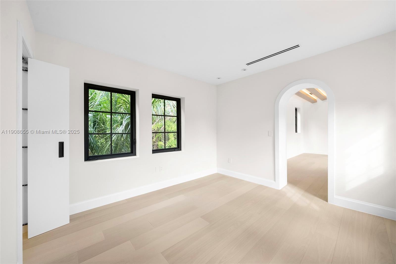 601 NE 56th St Miami, FL 33137