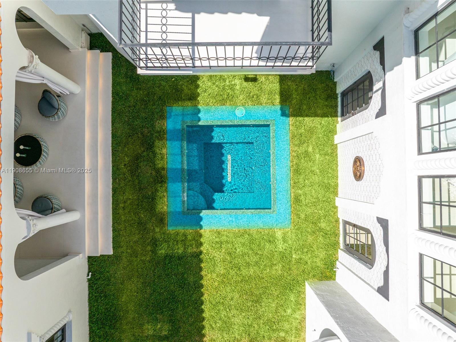 601 NE 56th St Miami, FL 33137