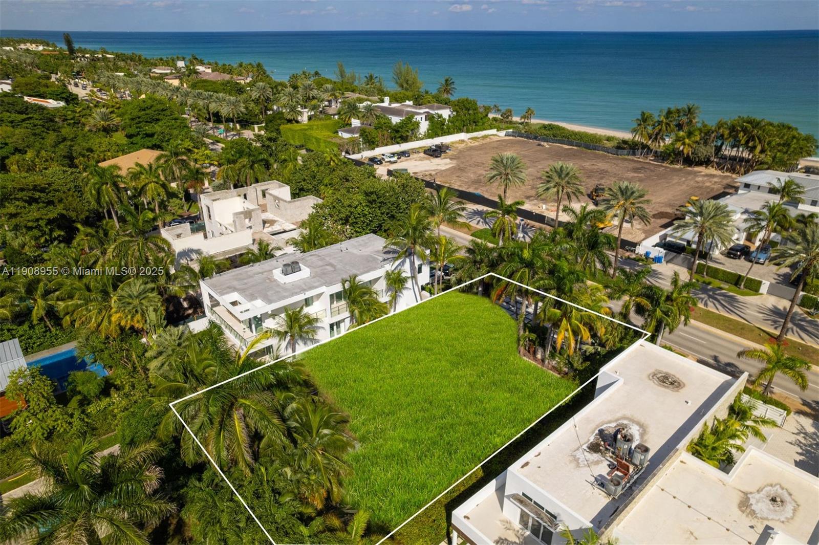 284 Ocean Blvd Golden Beach, FL 33160