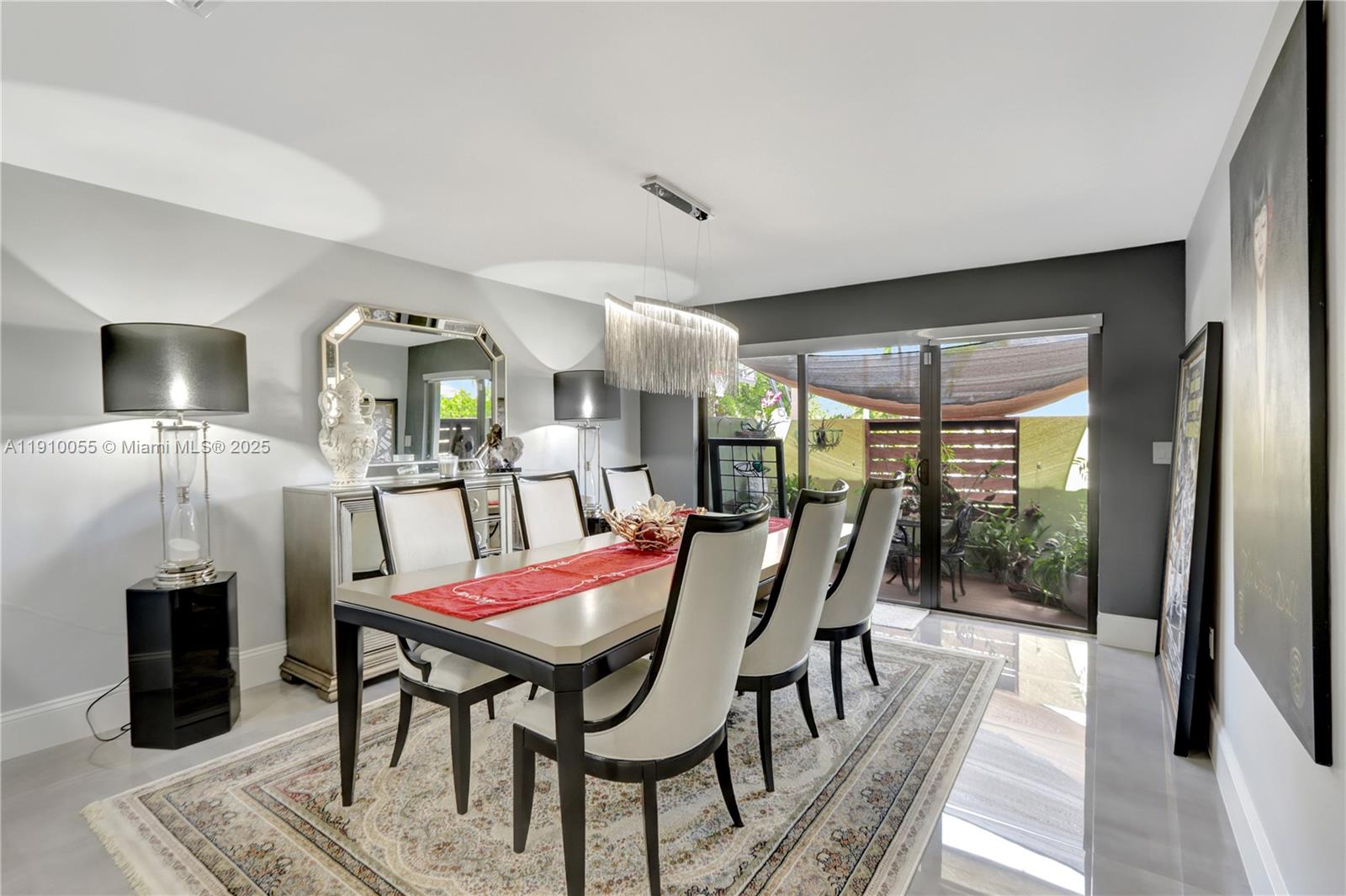 18501 SW 79th Ct Cutler Bay, FL 33157