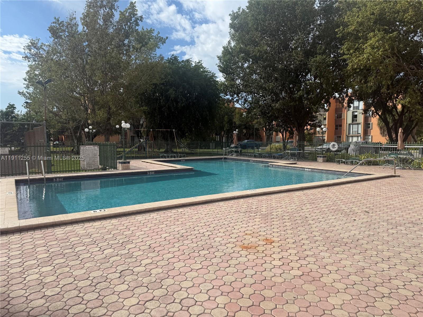 9420 W Flagler St #104 Miami, FL 33174