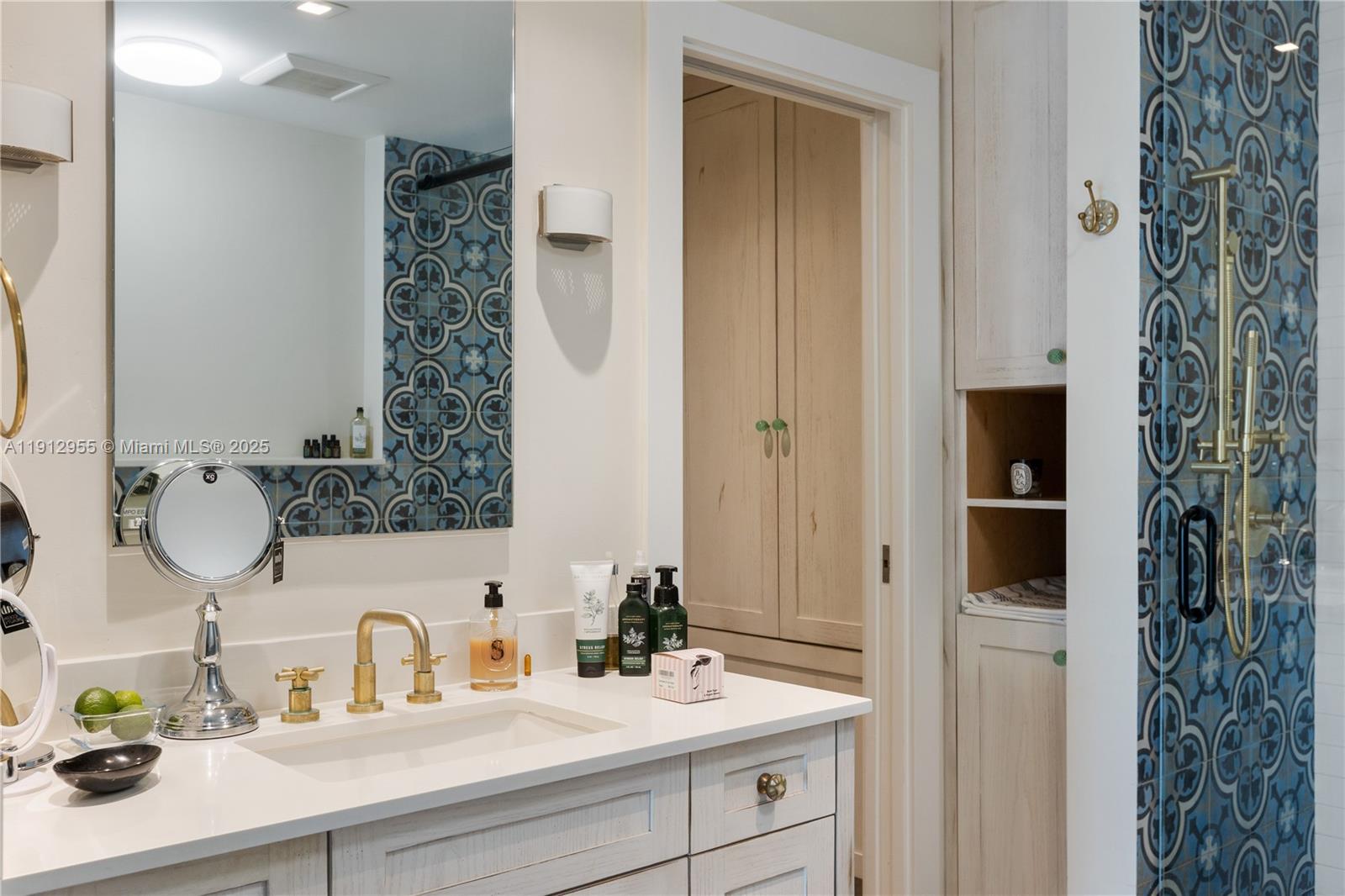 image Ten Museum Park21