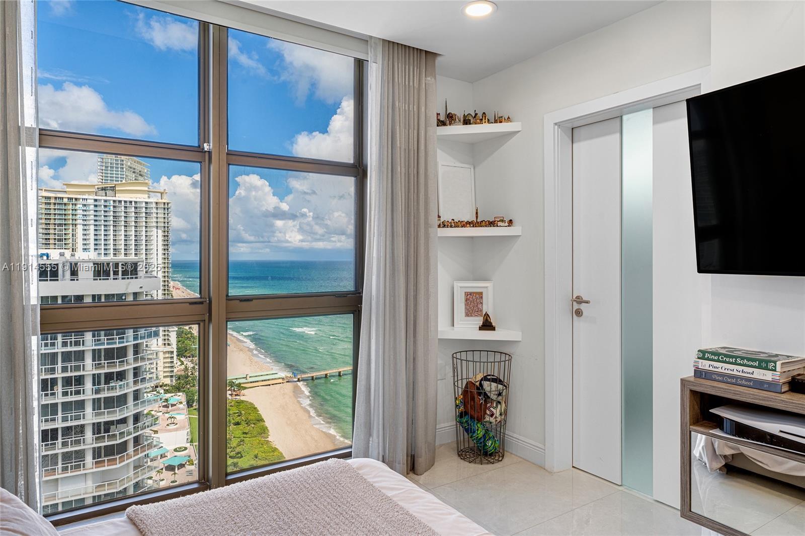 16275 Collins Ave #UPH1 Sunny Isles Beach, FL 33160