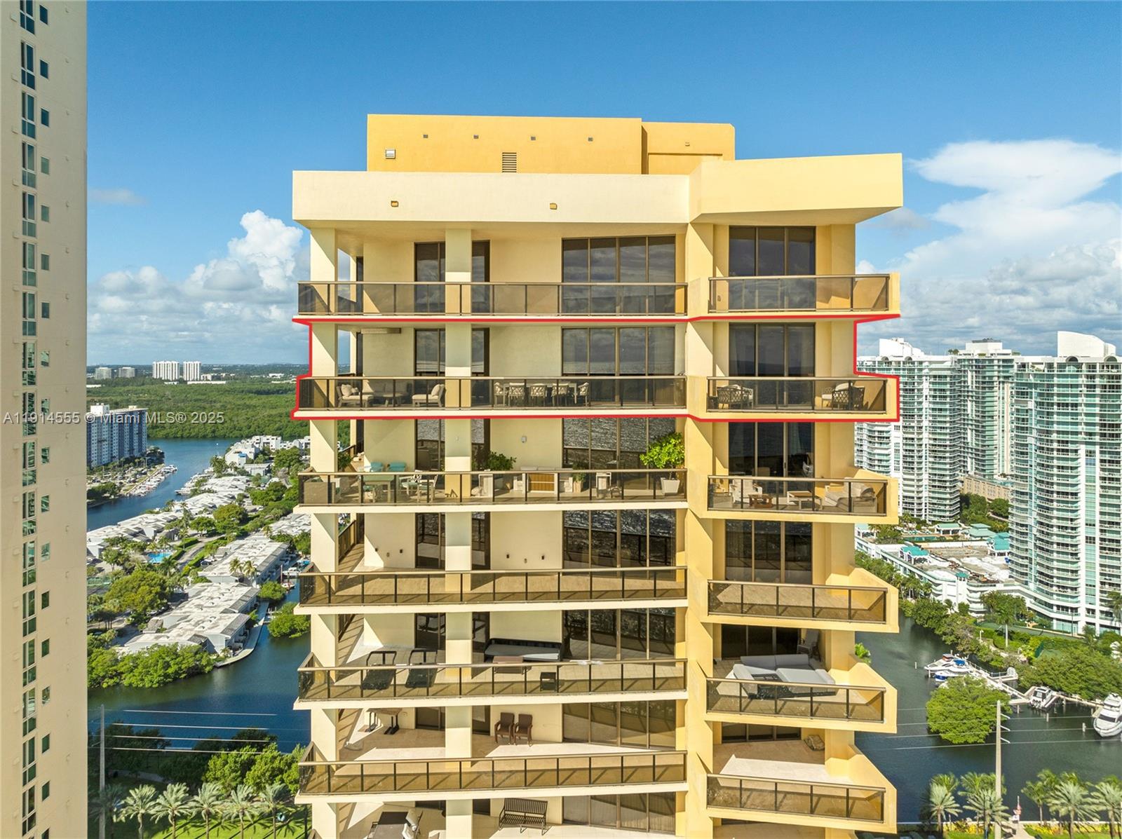16275 Collins Ave #UPH1 Sunny Isles Beach, FL 33160
