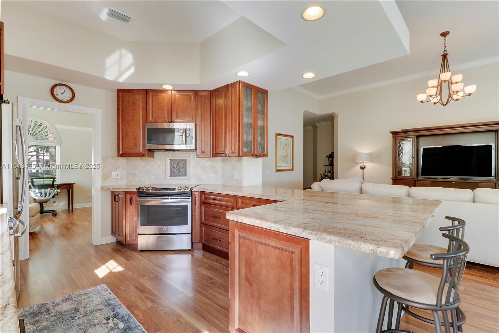 1349 Saint Lawrence Dr Palm Beach Gardens, FL 33410