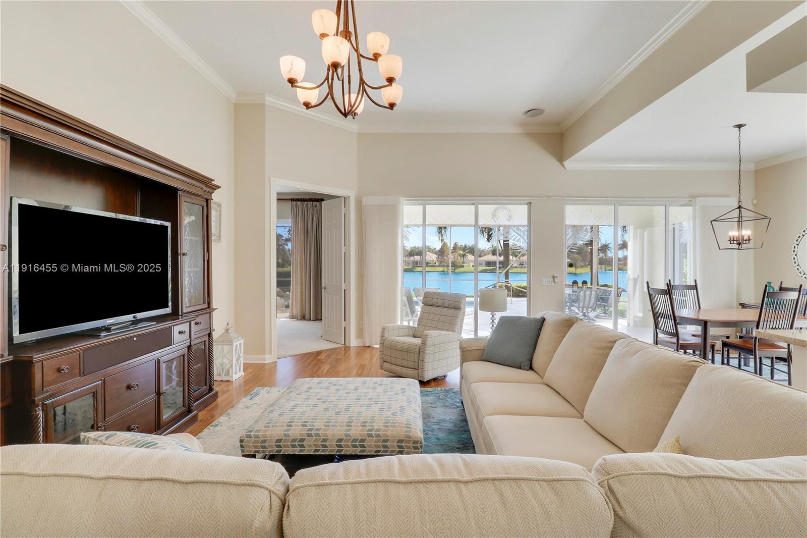 1349 Saint Lawrence Dr Palm Beach Gardens, FL 33410