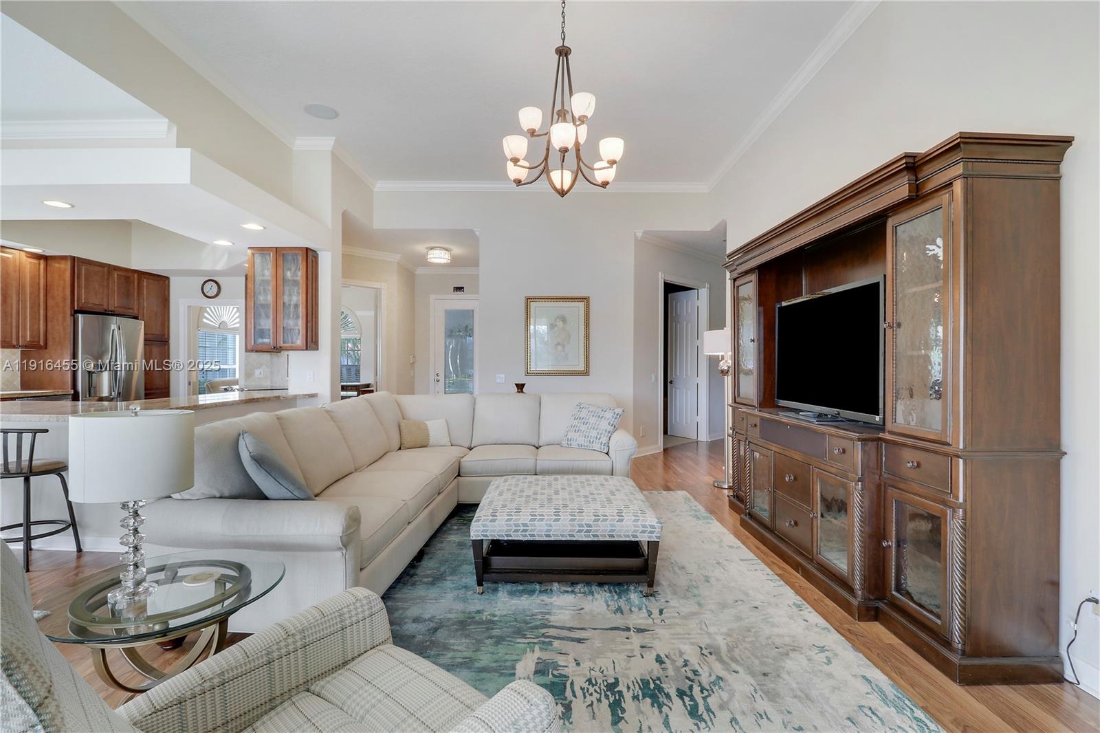 1349 Saint Lawrence Dr Palm Beach Gardens, FL 33410