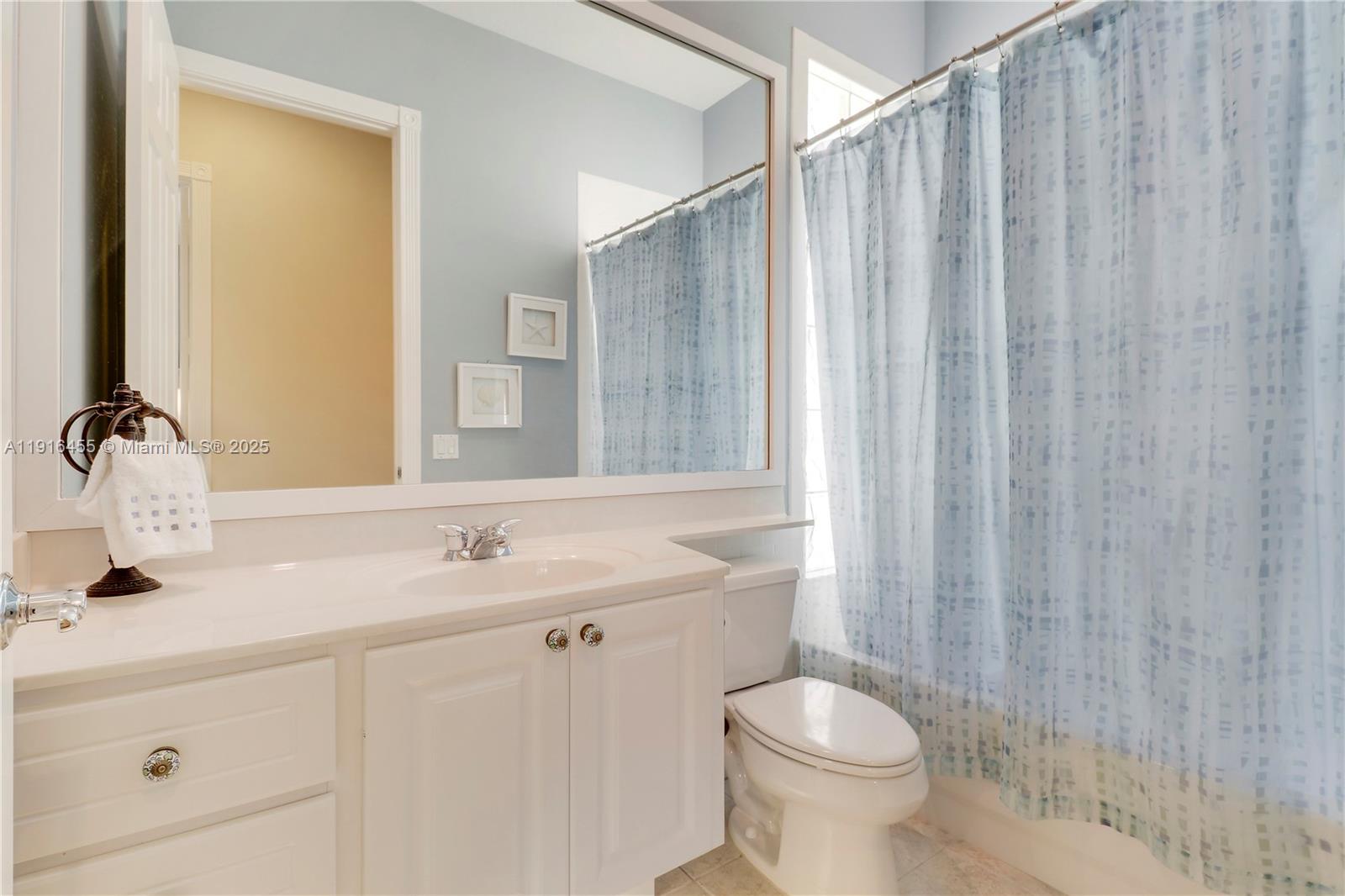 1349 Saint Lawrence Dr Palm Beach Gardens, FL 33410