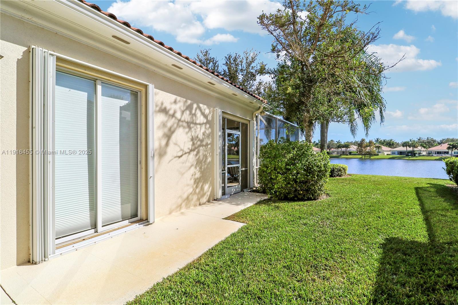 1349 Saint Lawrence Dr Palm Beach Gardens, FL 33410