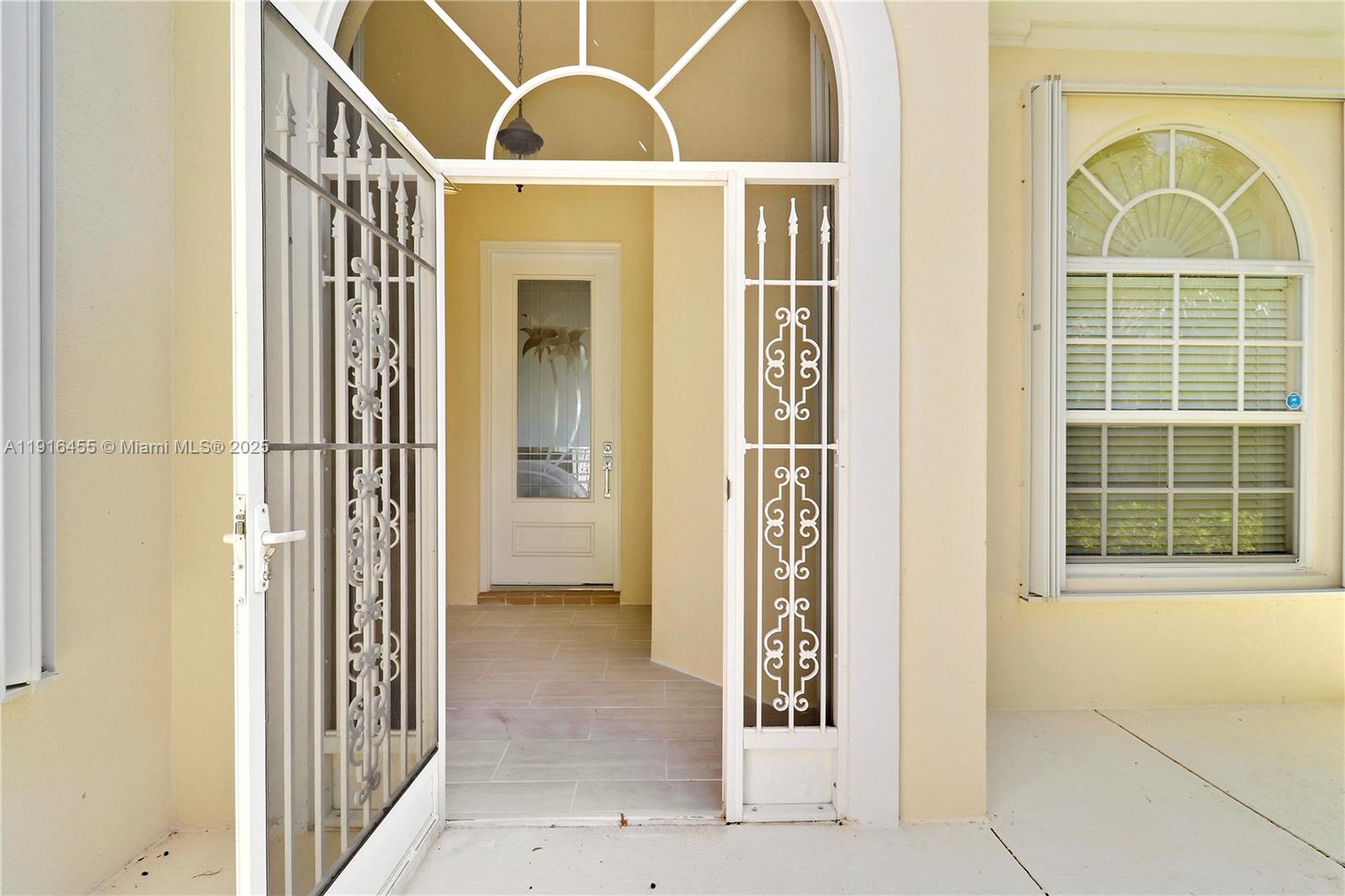 1349 Saint Lawrence Dr Palm Beach Gardens, FL 33410