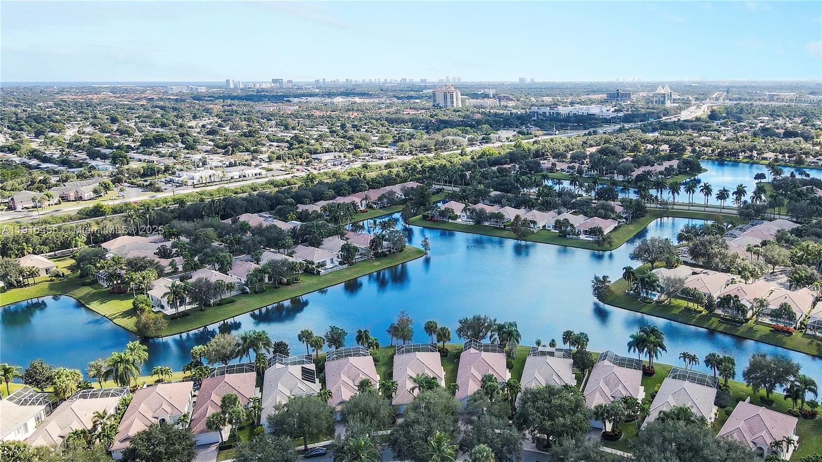 1349 Saint Lawrence Dr Palm Beach Gardens, FL 33410