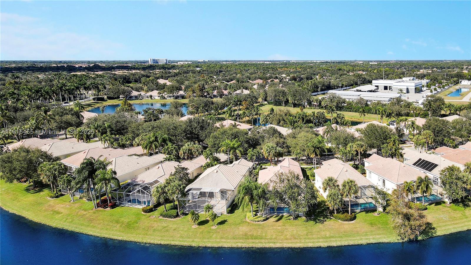 1349 Saint Lawrence Dr Palm Beach Gardens, FL 33410